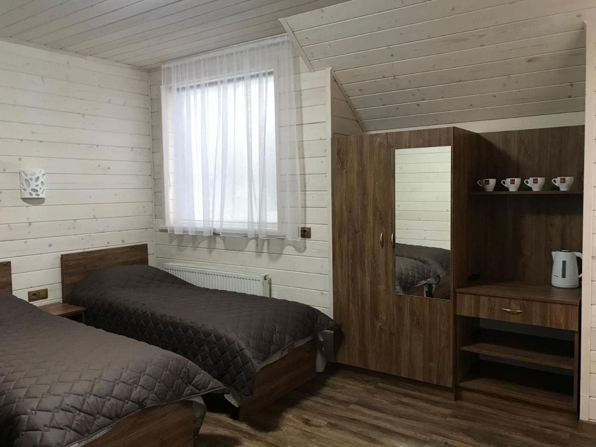 Готель Вікторія Volovets Esterno foto