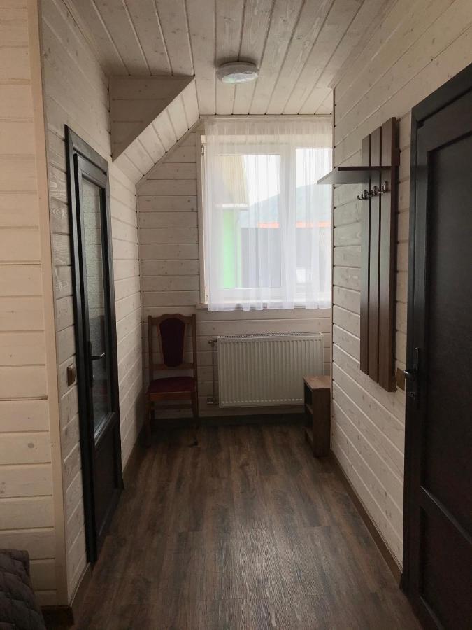 Готель Вікторія Volovets Esterno foto