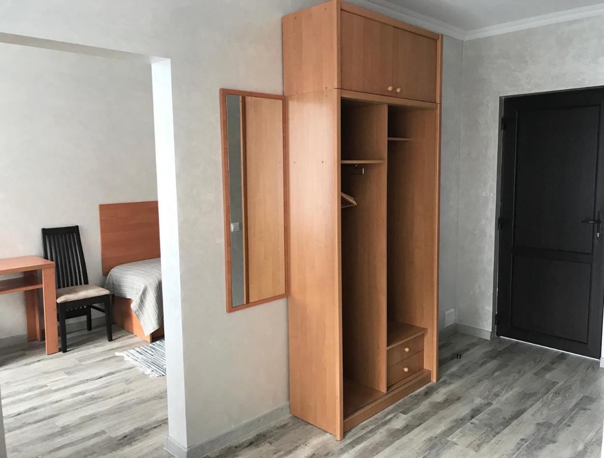 Готель Вікторія Volovets Esterno foto